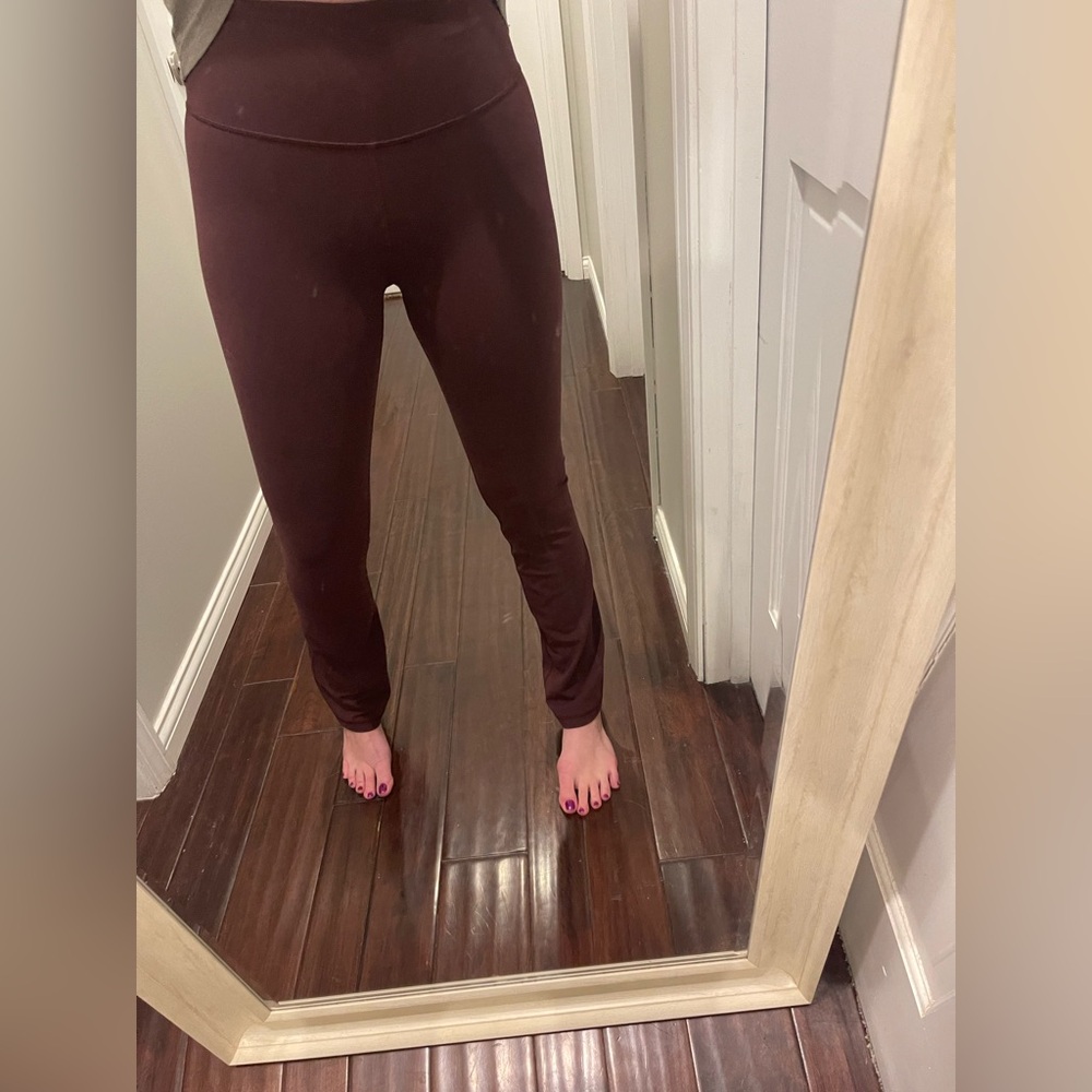 Athleta Salutation boot cut leggings in Cabernet - Picture 7 of 9